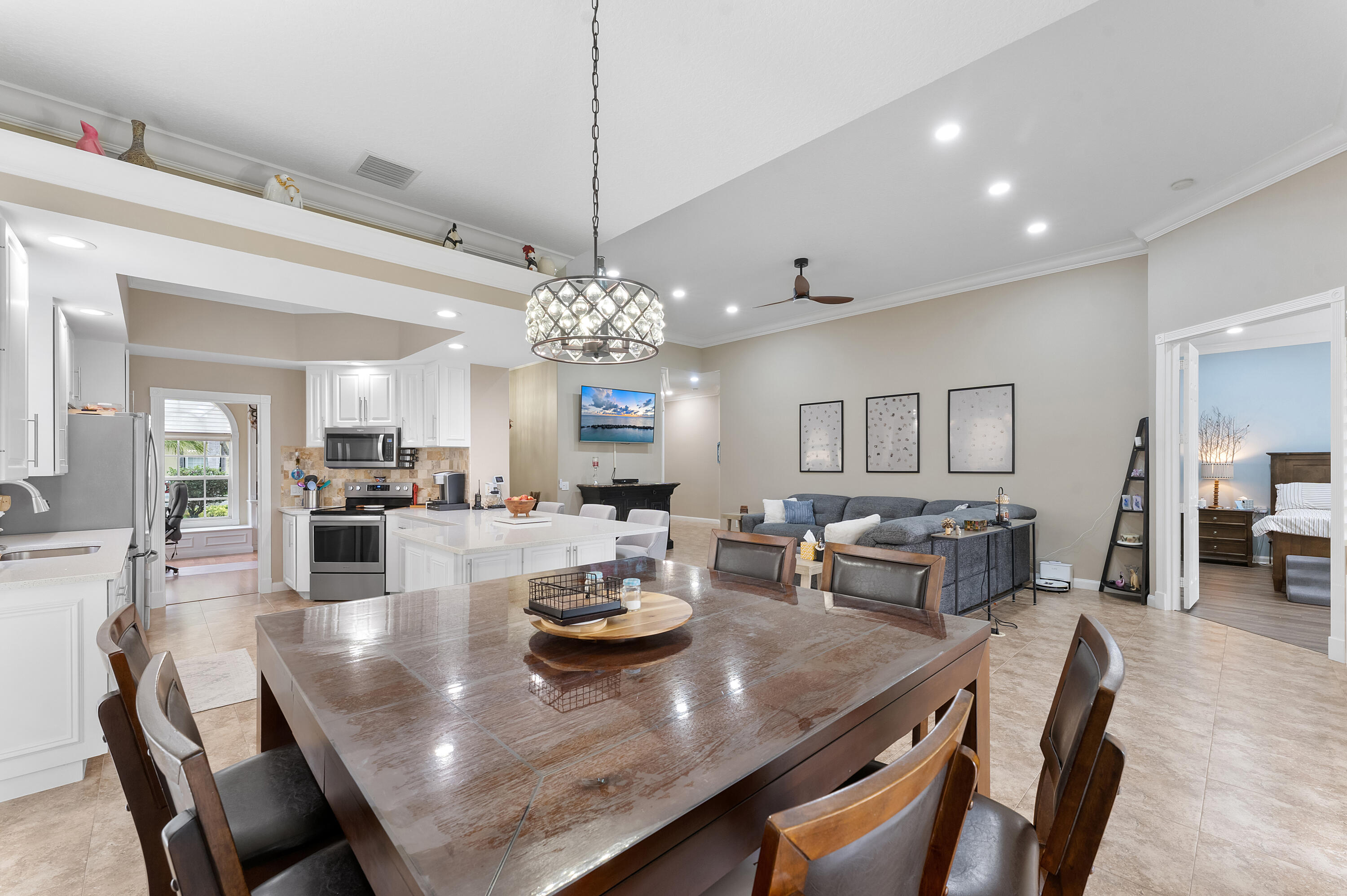 8328 Rosalie Lane