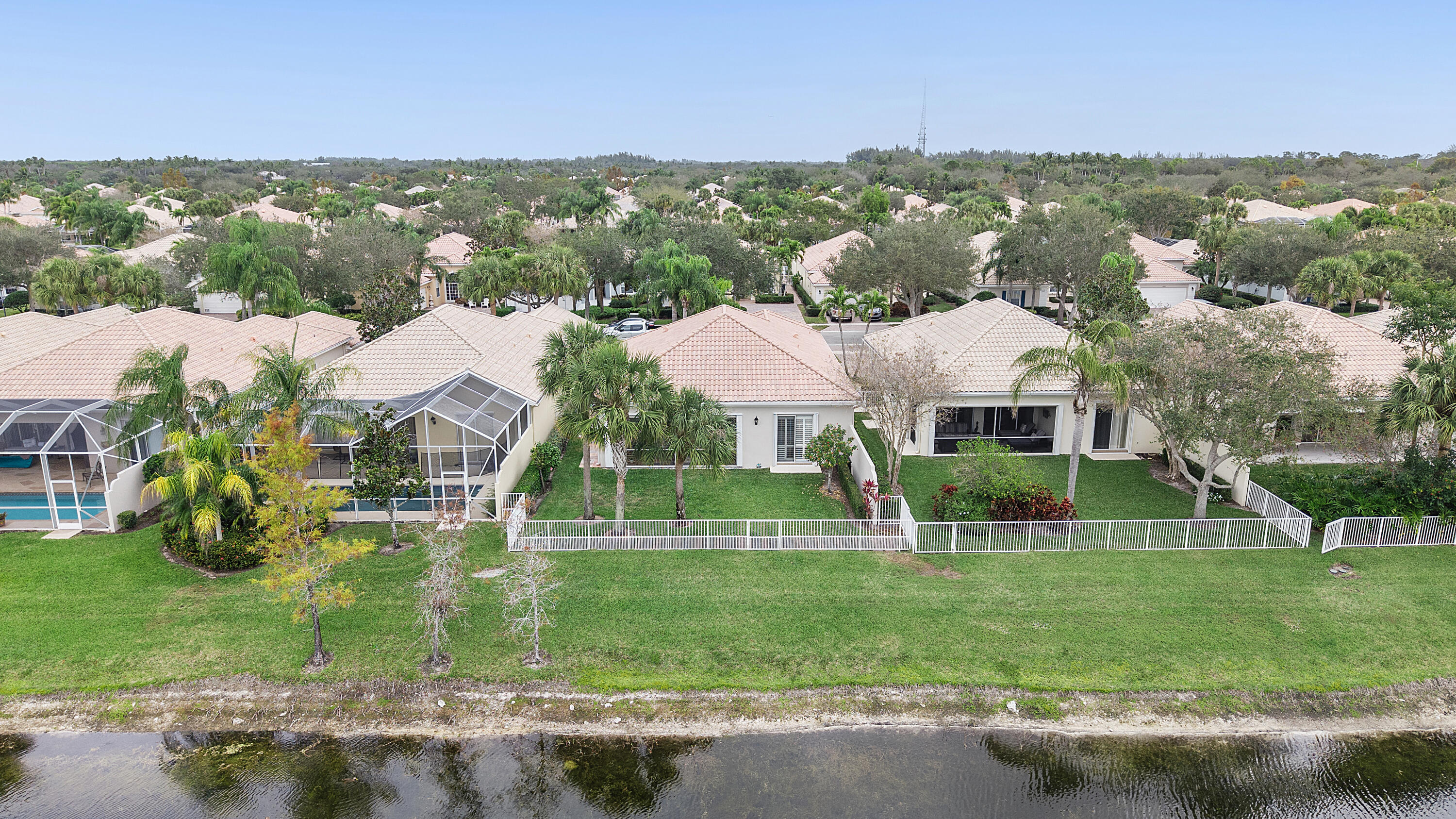 8328 Rosalie Lane
