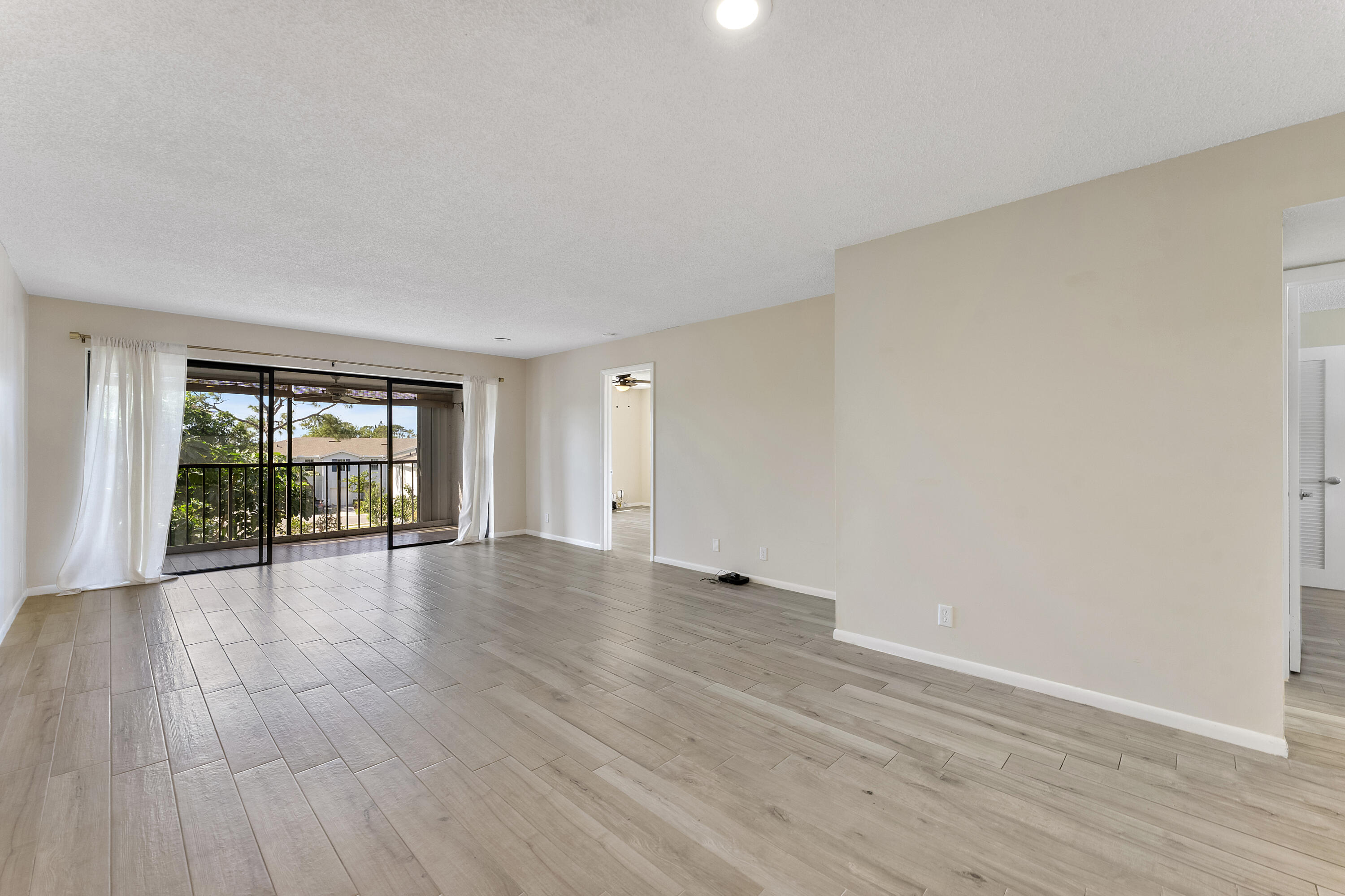 4381 Trevi Court 305