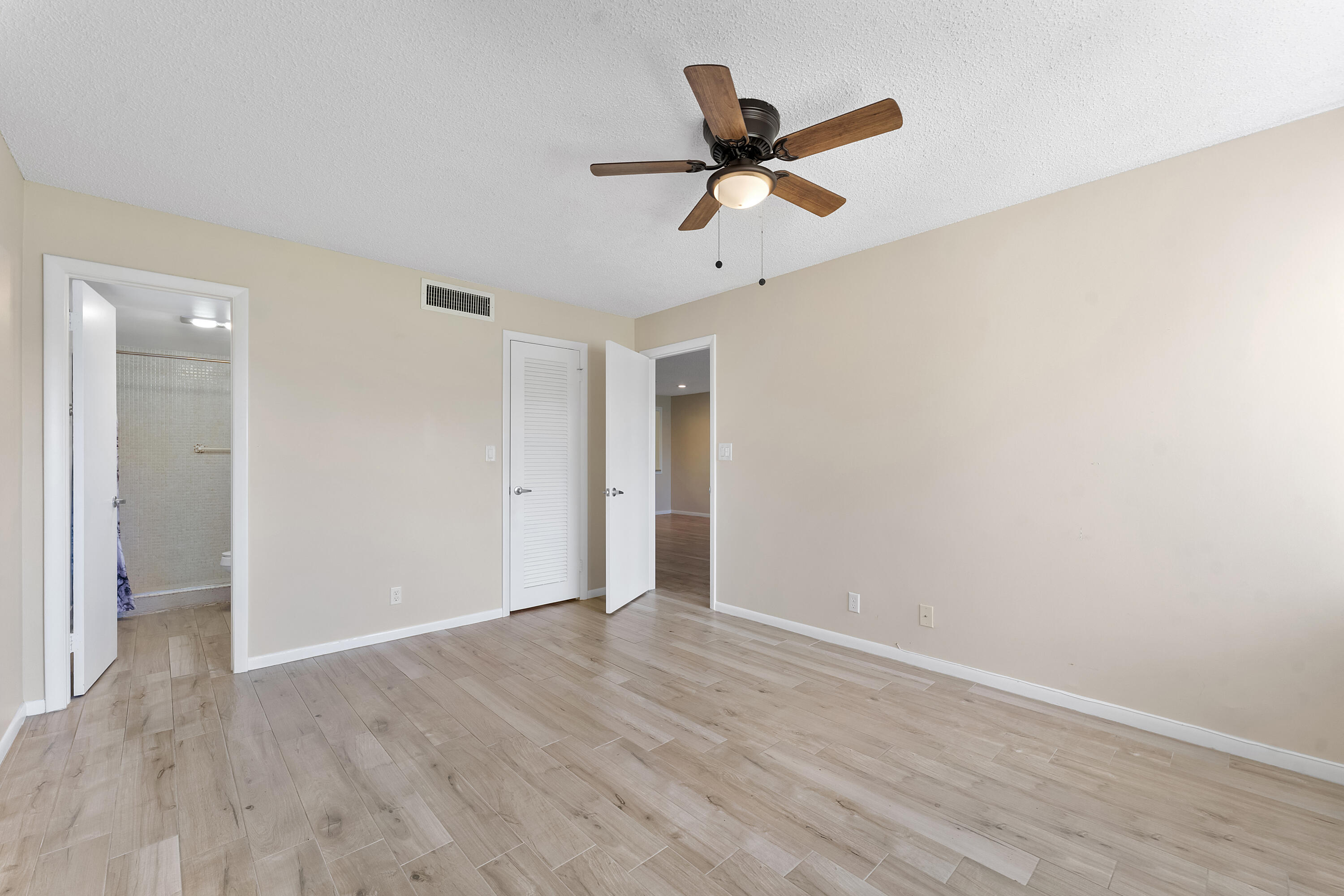 4381 Trevi Court 305
