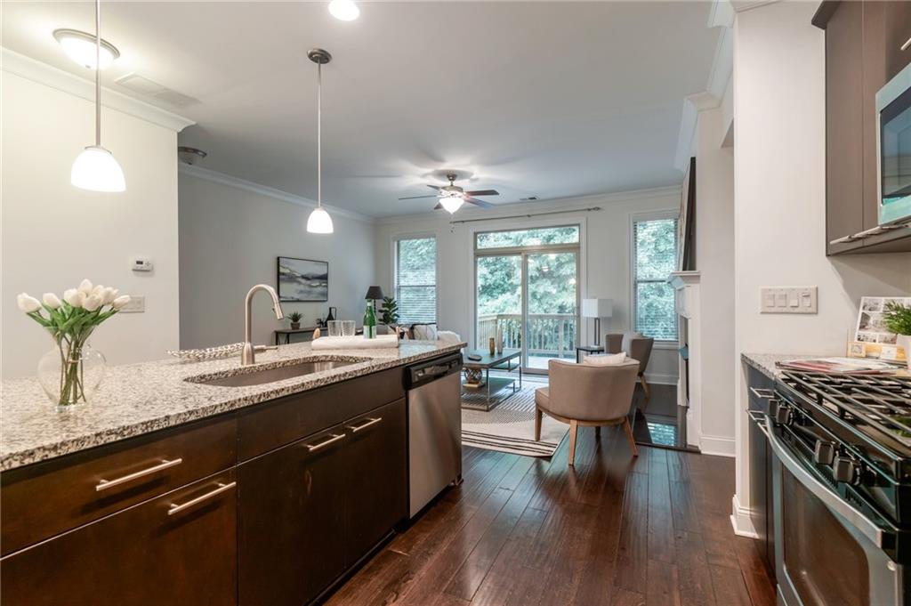 7850 Willoughby Court