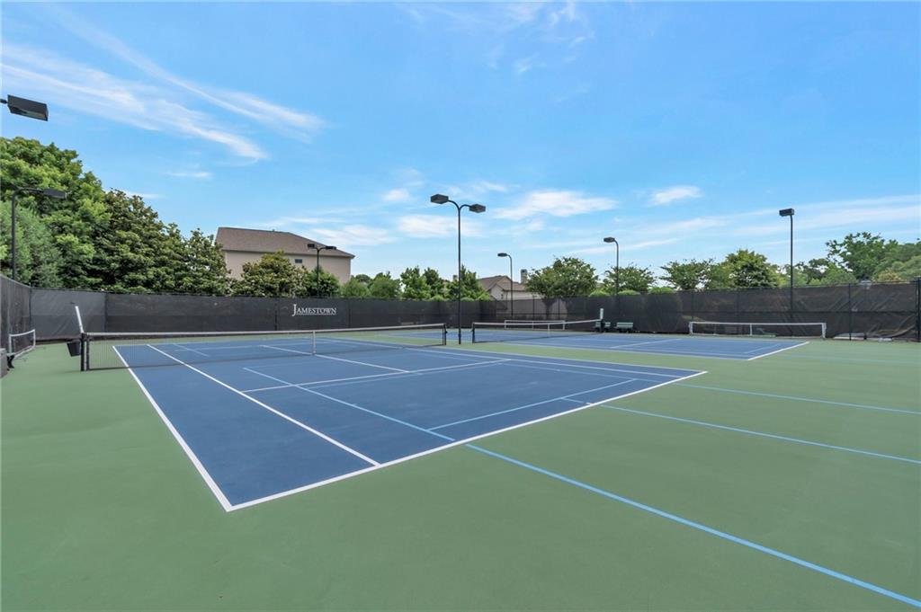 7850 Willoughby Court