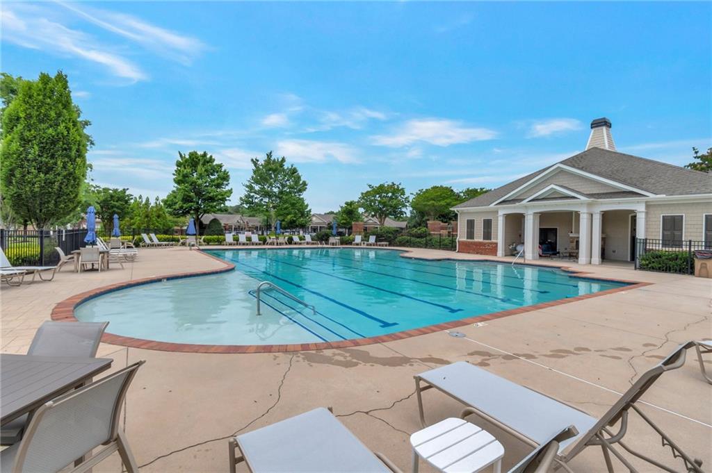 7850 Willoughby Court