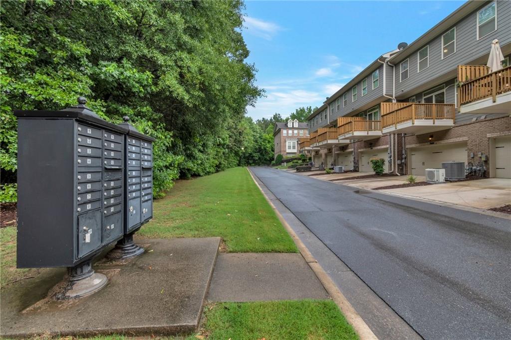 7850 Willoughby Court