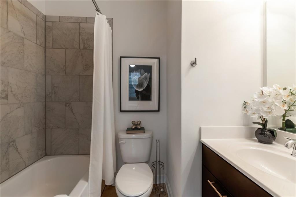 7850 Willoughby Court