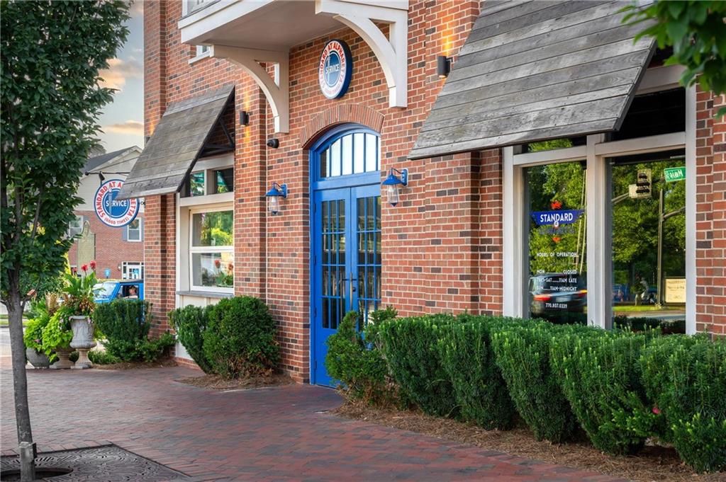 722 Brookshade Parkway