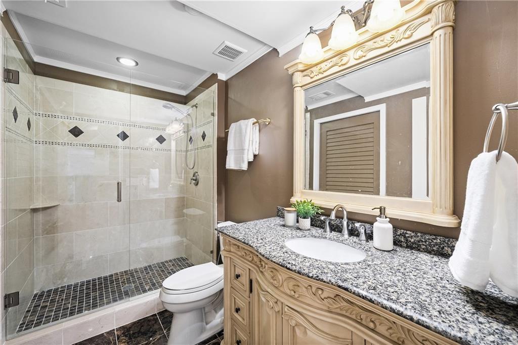 722 Brookshade Parkway