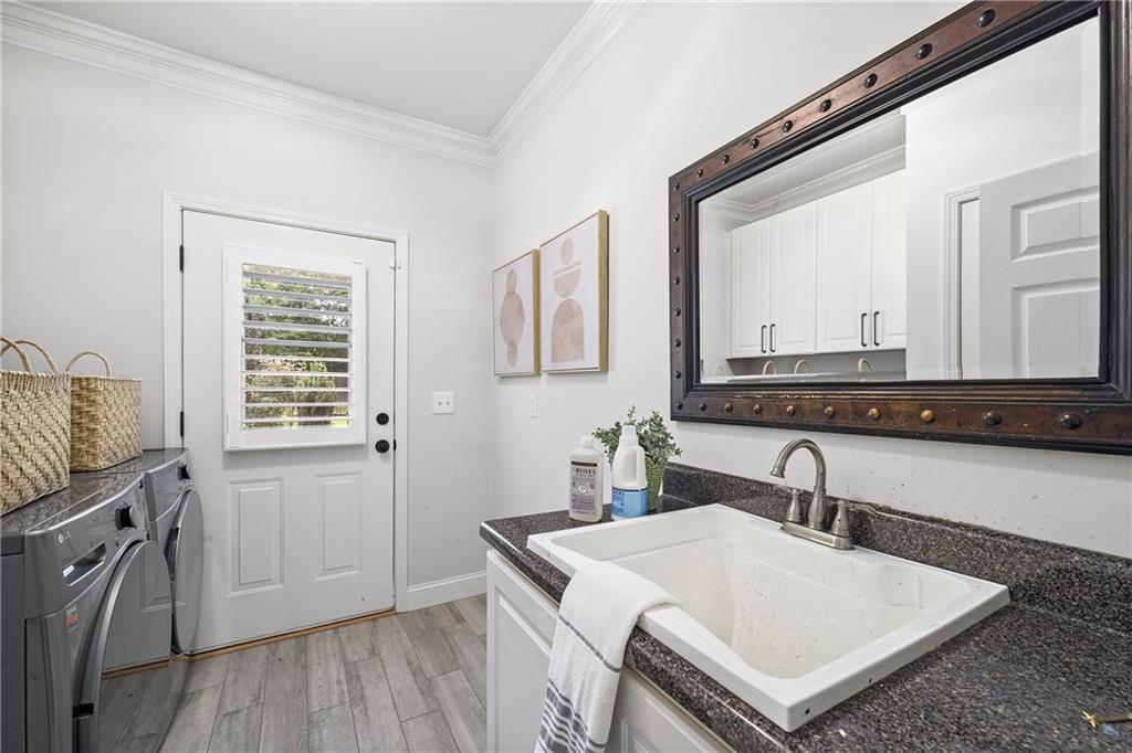 722 Brookshade Parkway