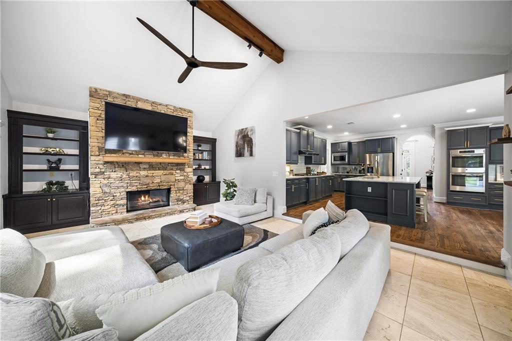 722 Brookshade Parkway