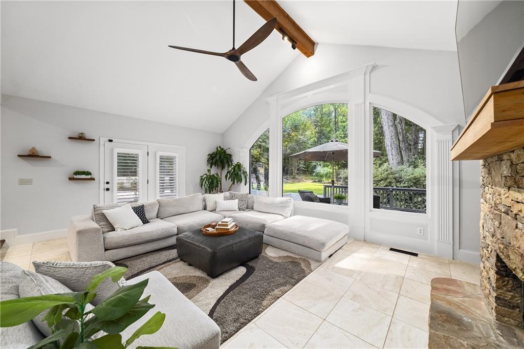 722 Brookshade Parkway