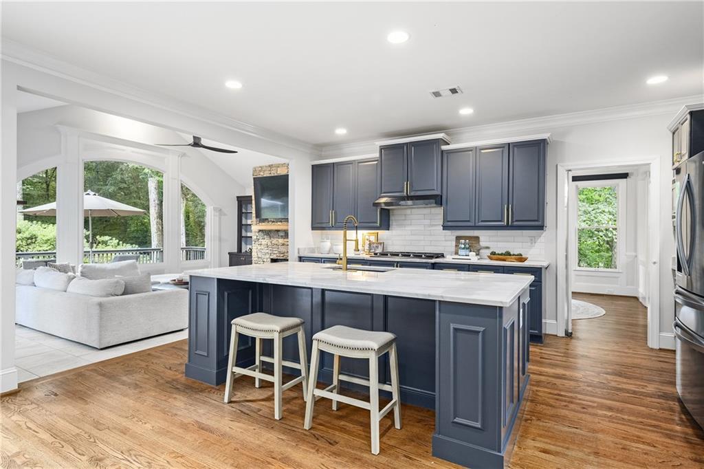 722 Brookshade Parkway