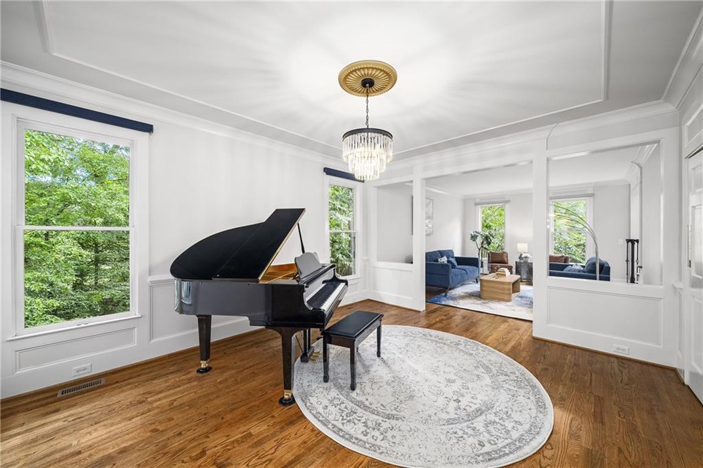 722 Brookshade Parkway