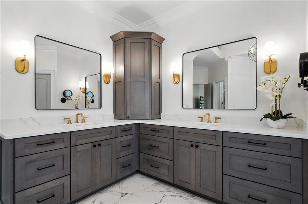 14710 CREEK CLUB Drive