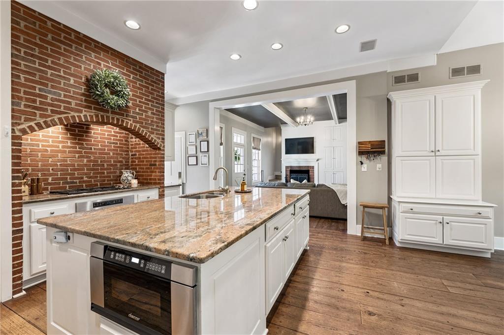 420 Fawn Glen Drive
