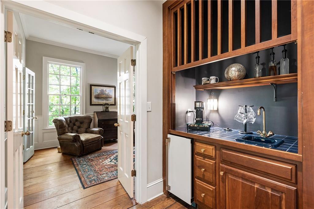 420 Fawn Glen Drive