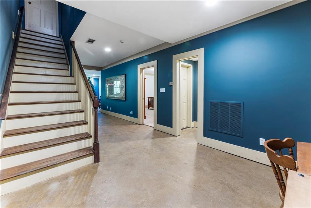 420 Fawn Glen Drive