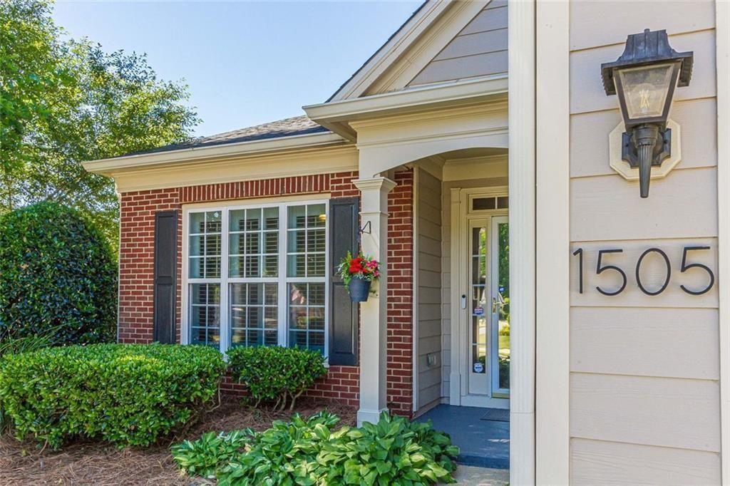 1505 Cloverleaf Place