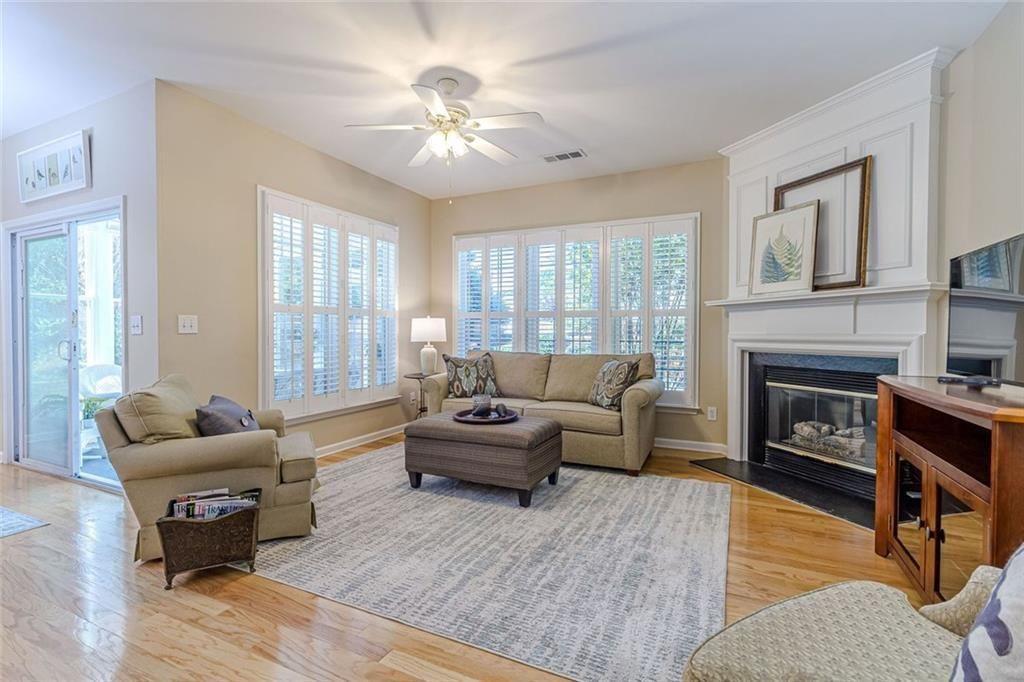 1505 Cloverleaf Place