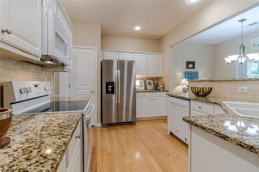1505 Cloverleaf Place