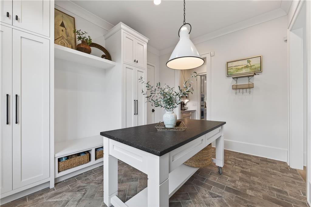 10170 Cedar Ridge Drive