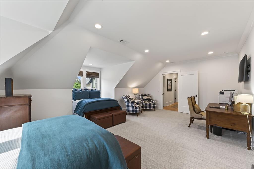 10170 Cedar Ridge Drive