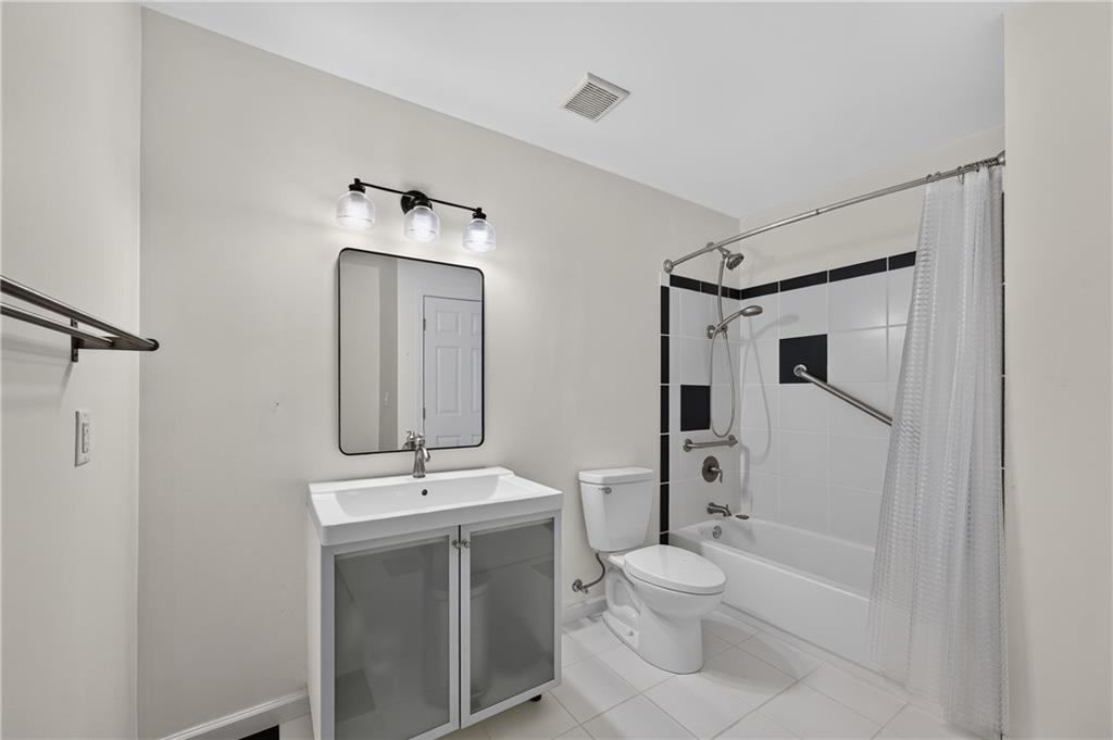 850 Locust Grove Court