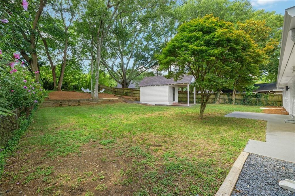 317 Crestview Circle