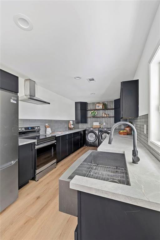 317 Crestview Circle