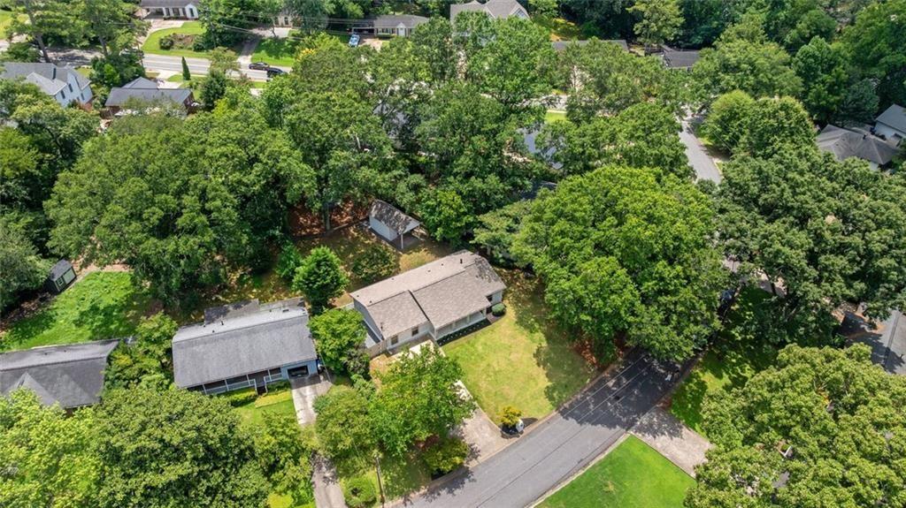 317 Crestview Circle