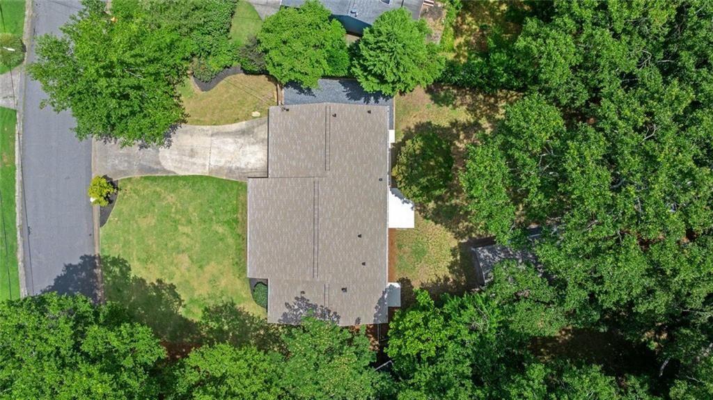 317 Crestview Circle