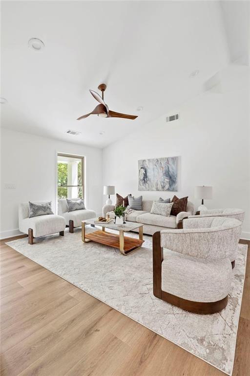 317 Crestview Circle