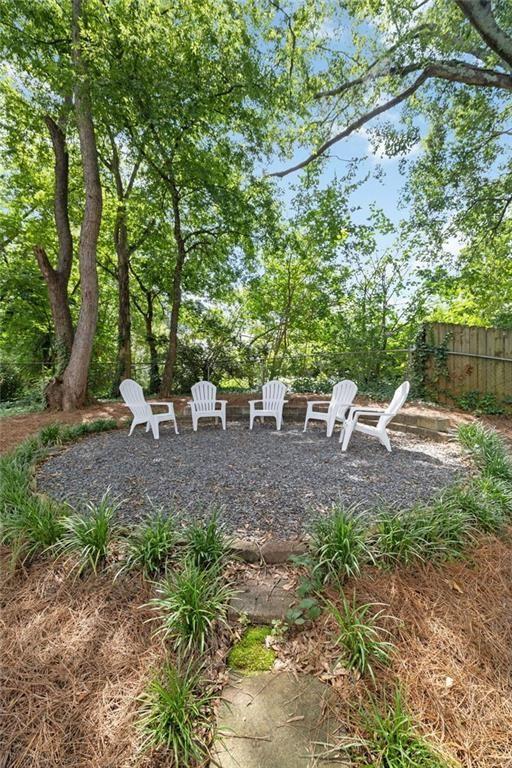 317 Crestview Circle