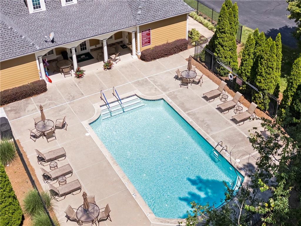 2694 Grapevine Circle