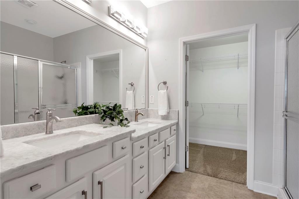 2694 Grapevine Circle