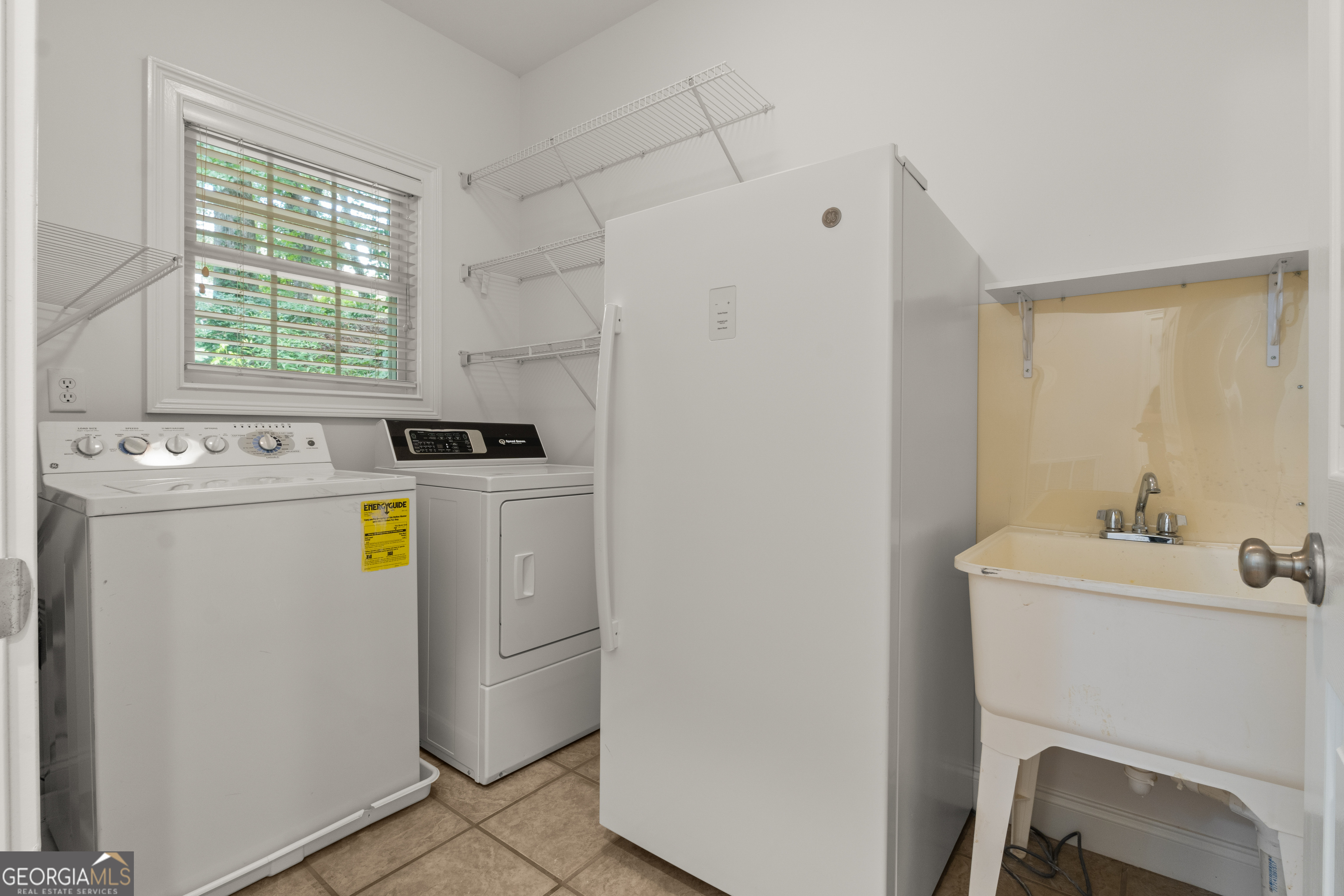 355 Muffit Drive