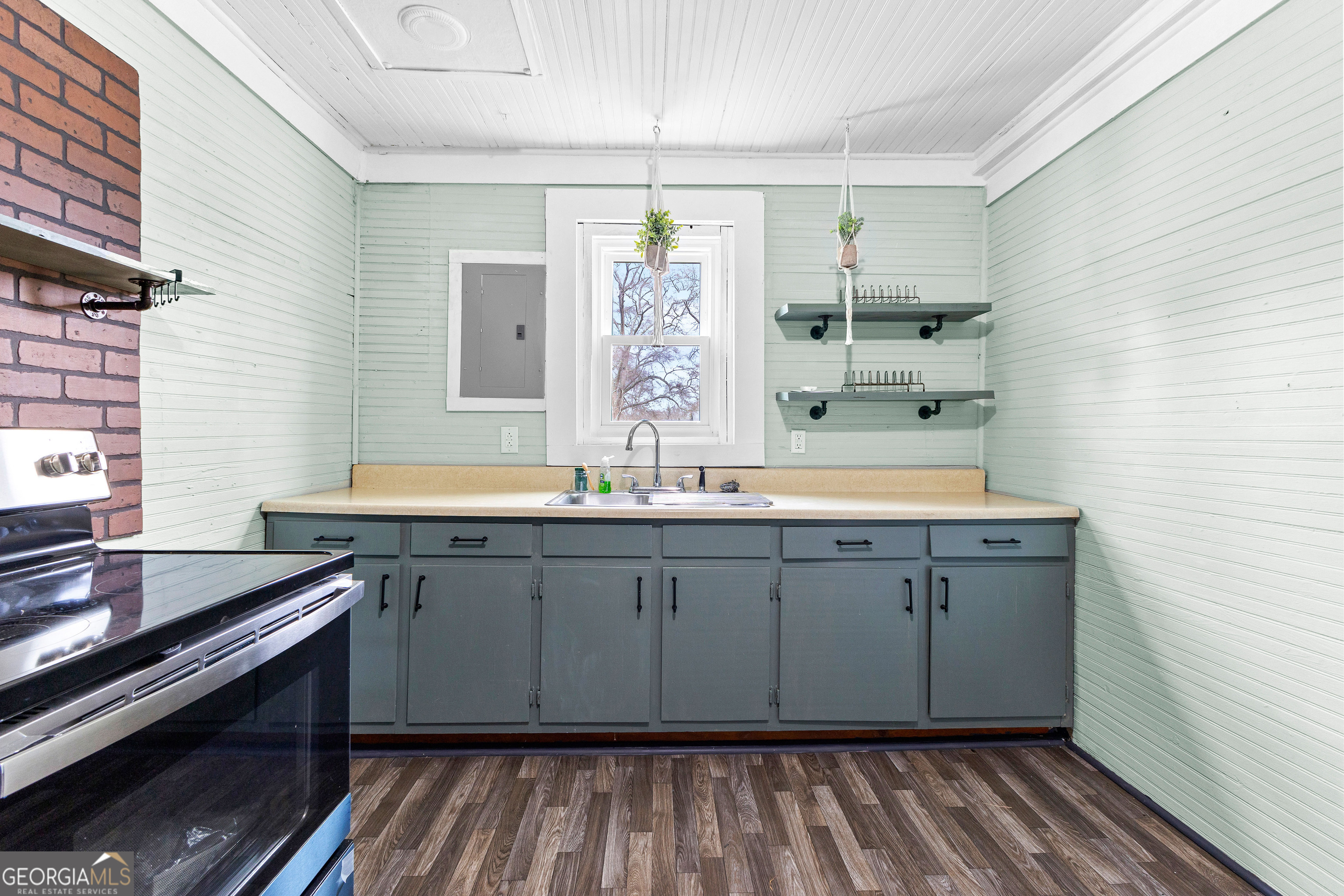 101 Sargent Tigner Street