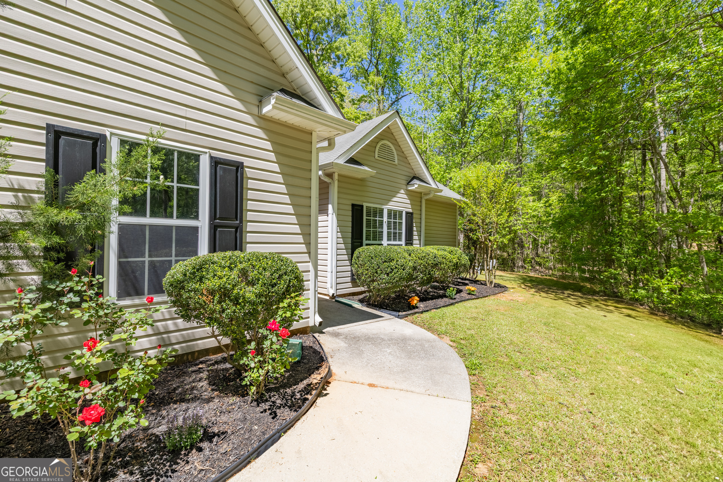 75 Walton Woods Court