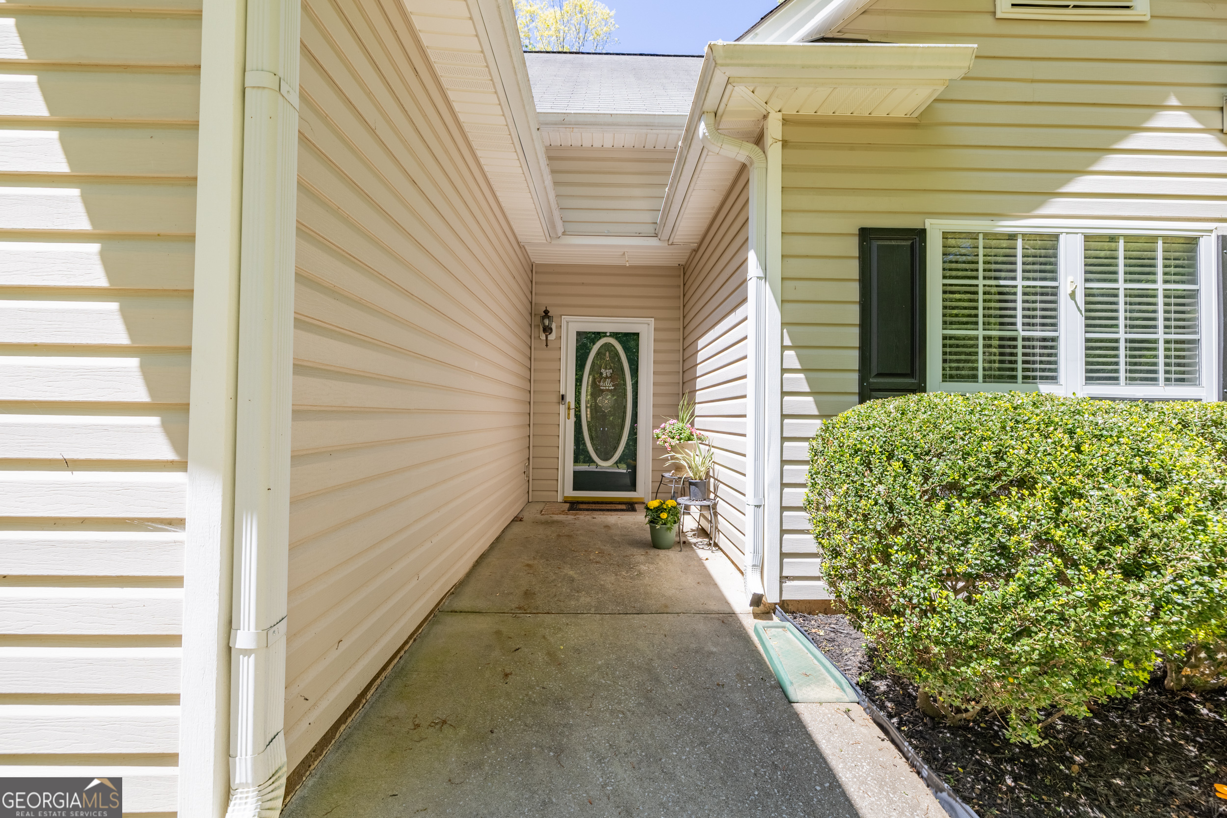 75 Walton Woods Court