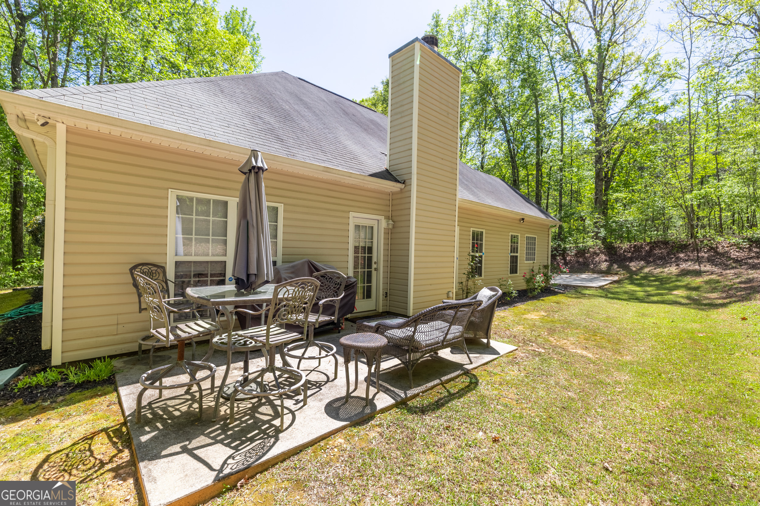 75 Walton Woods Court