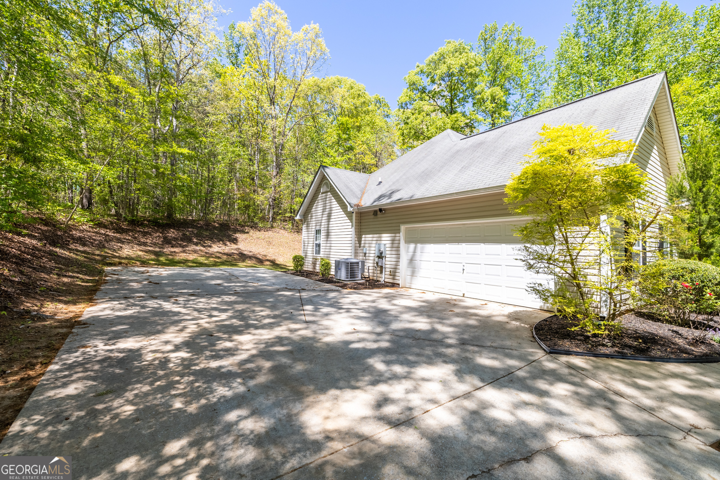 75 Walton Woods Court