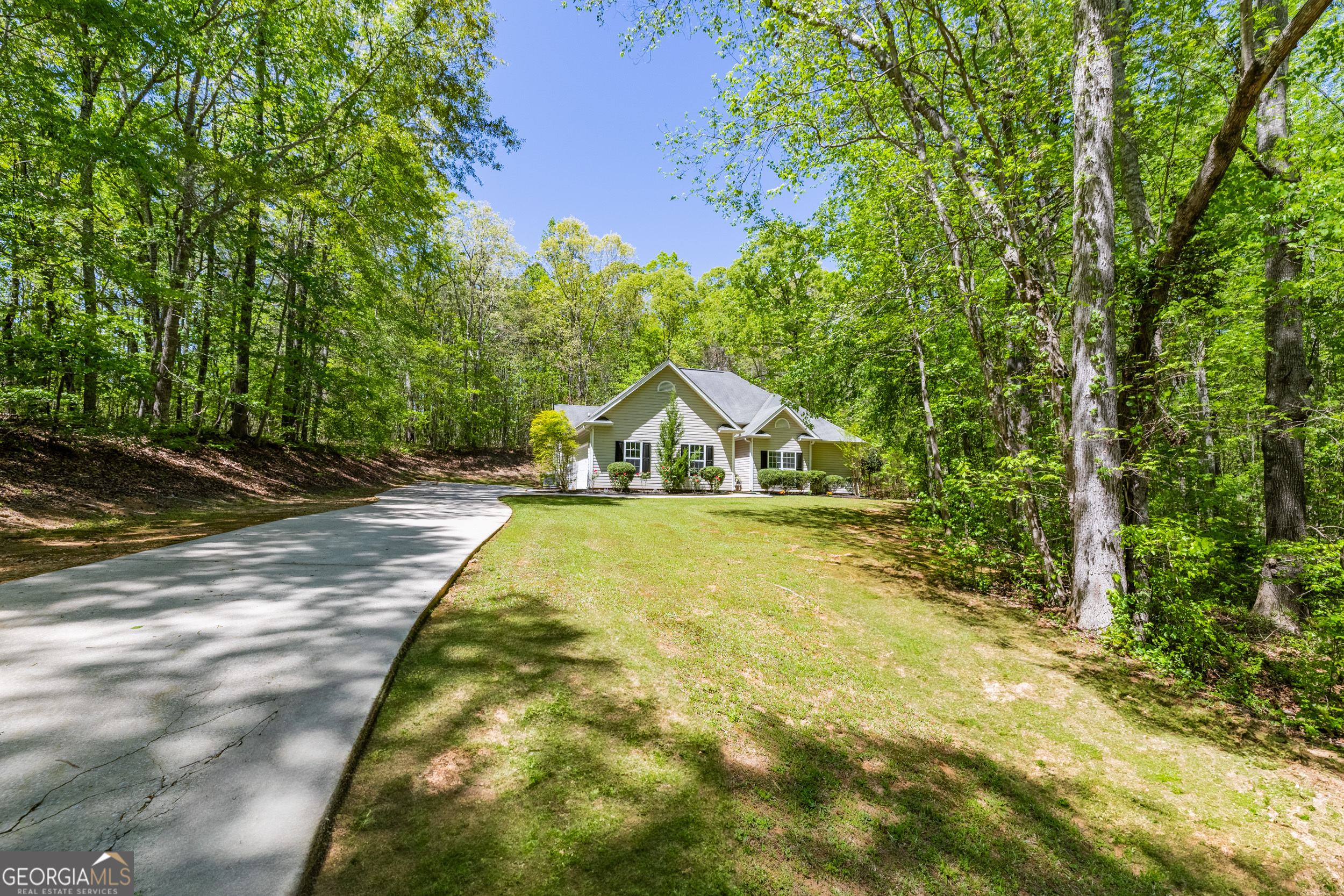 75 Walton Woods Court
