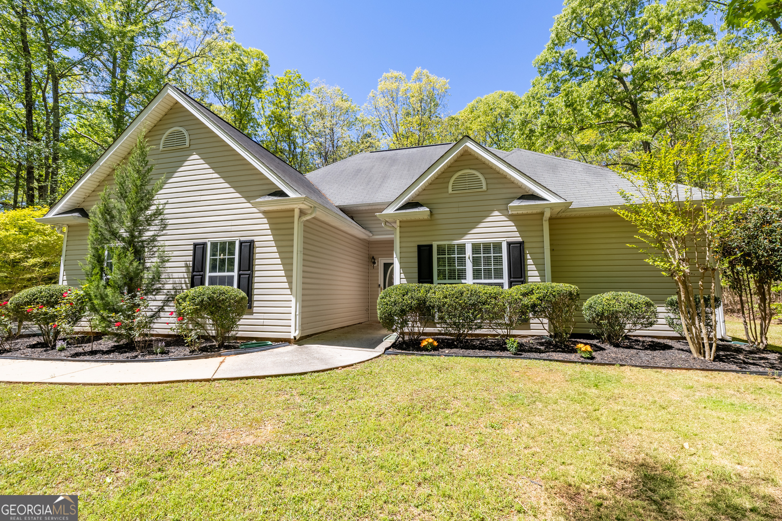 75 Walton Woods Court