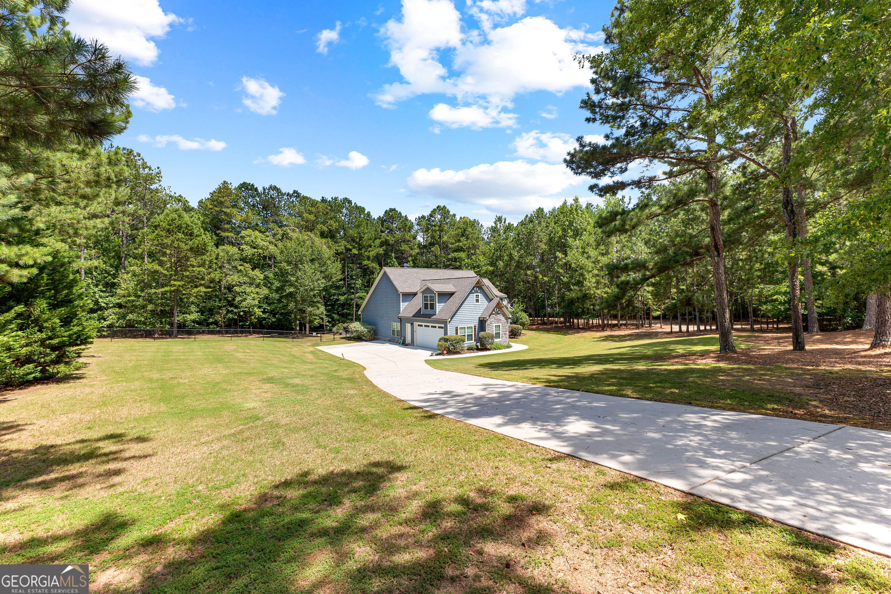 1885 Bradbury Road