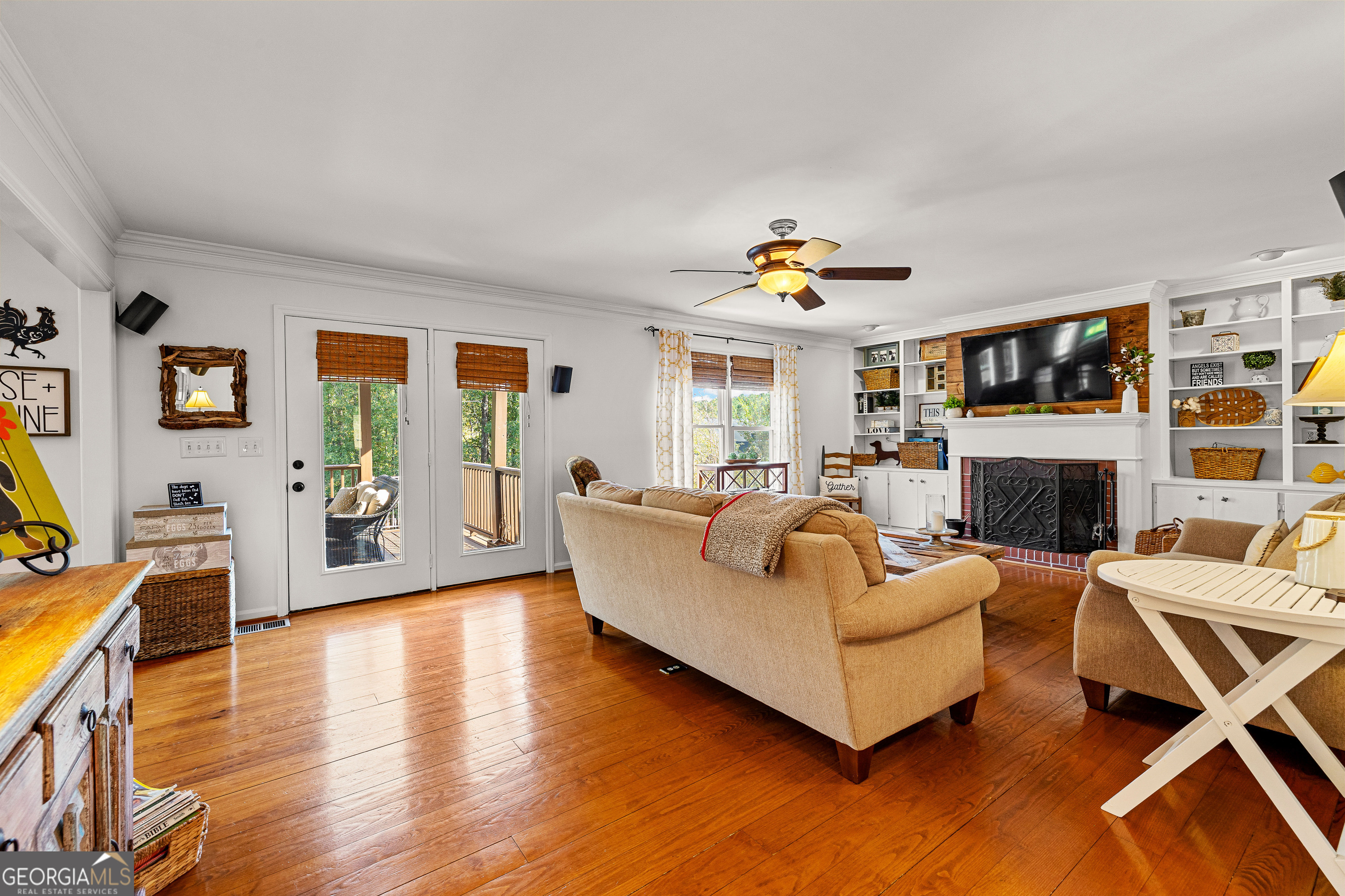 2372 Welcome Road