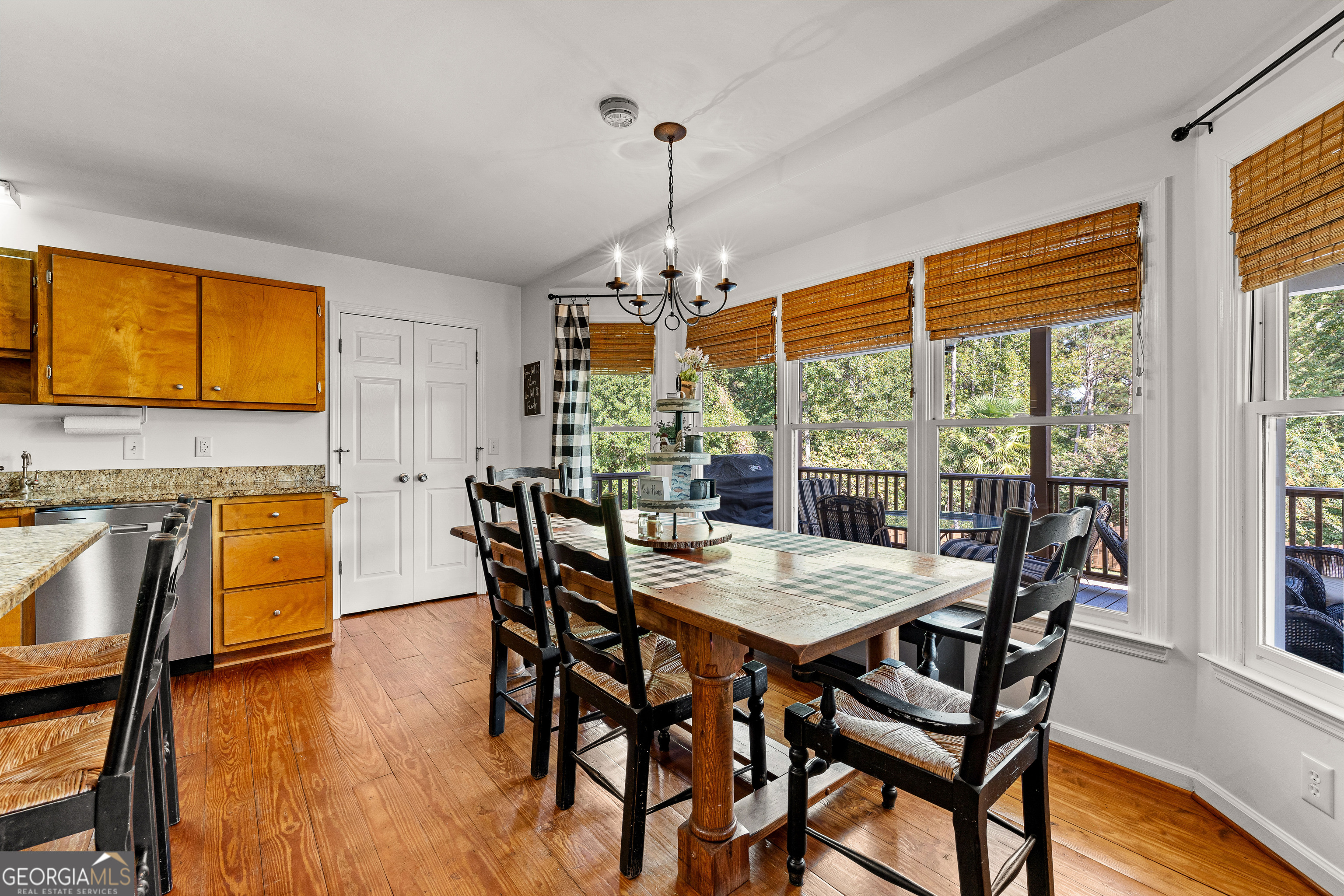 2372 Welcome Road