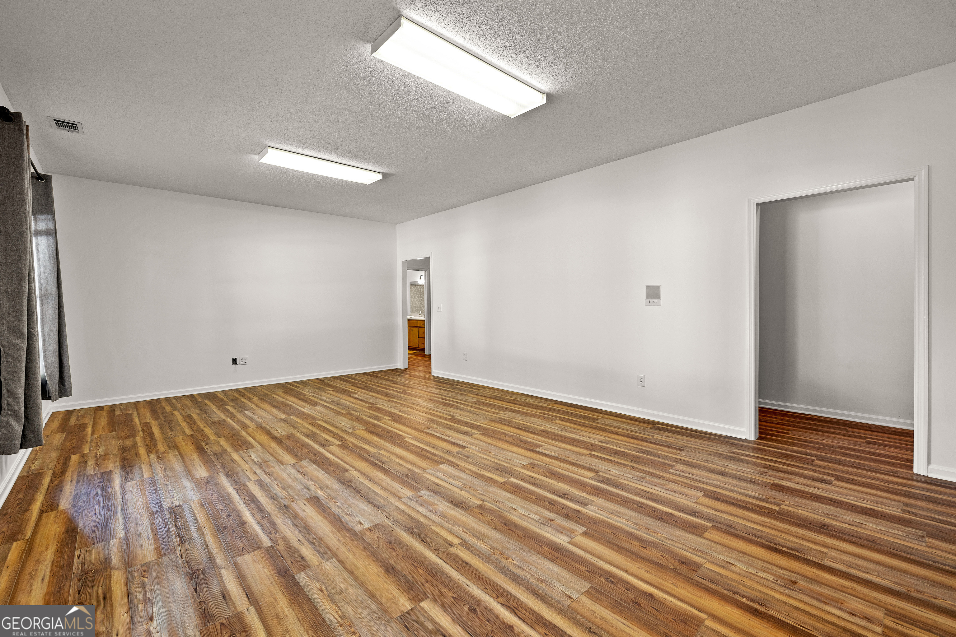 2372 Welcome Road