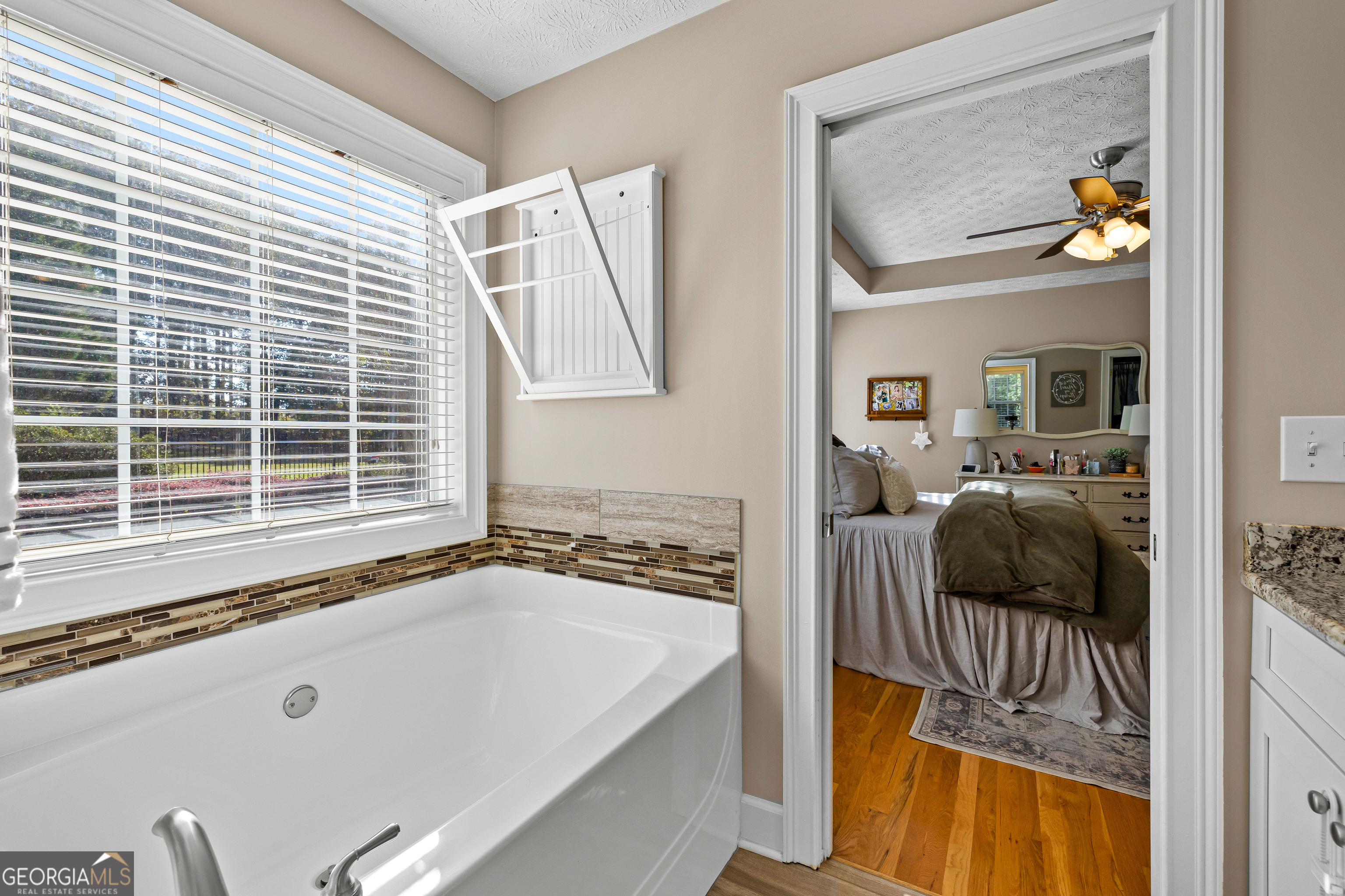 98 Gosdin Road
