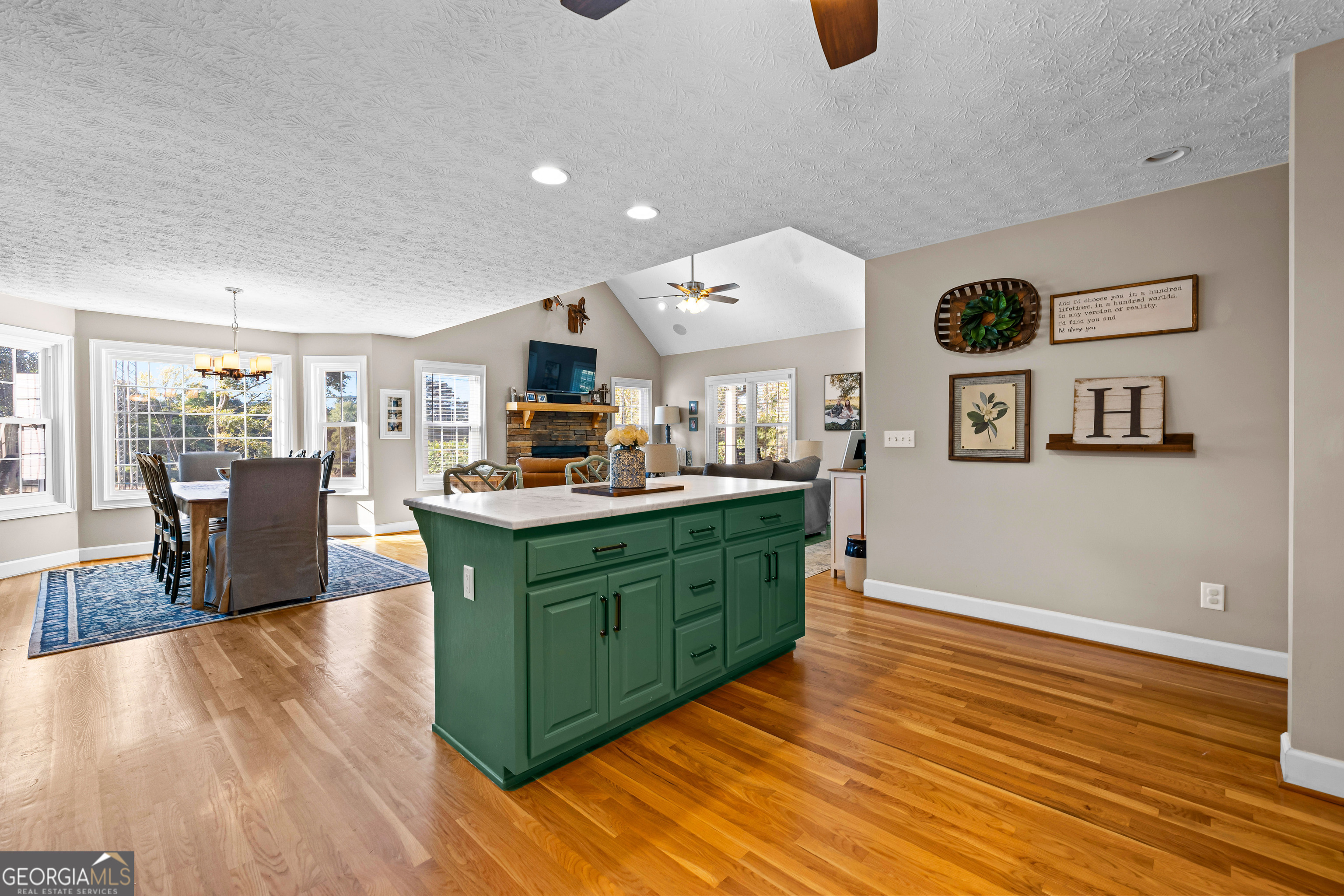 98 Gosdin Road