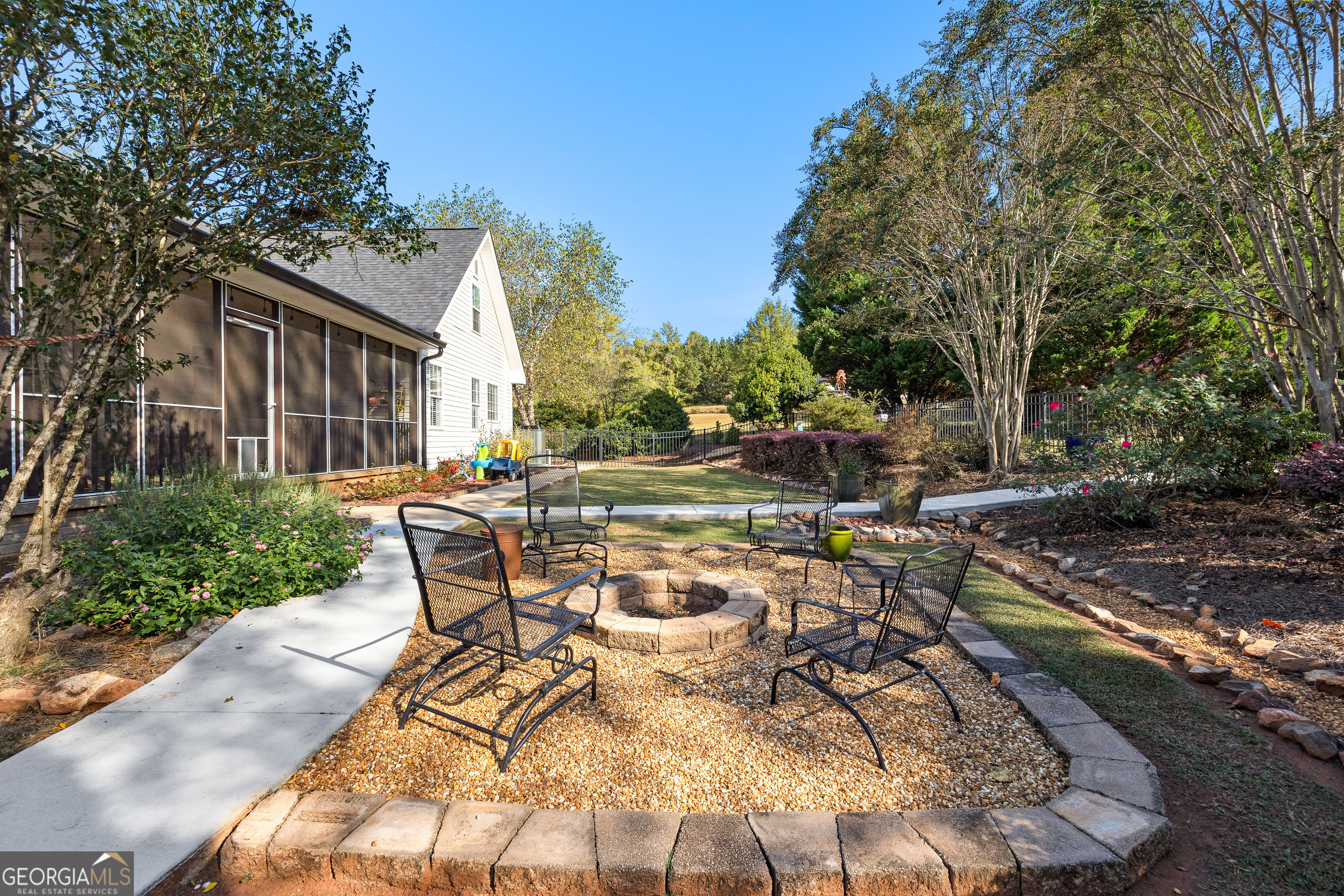 98 Gosdin Road
