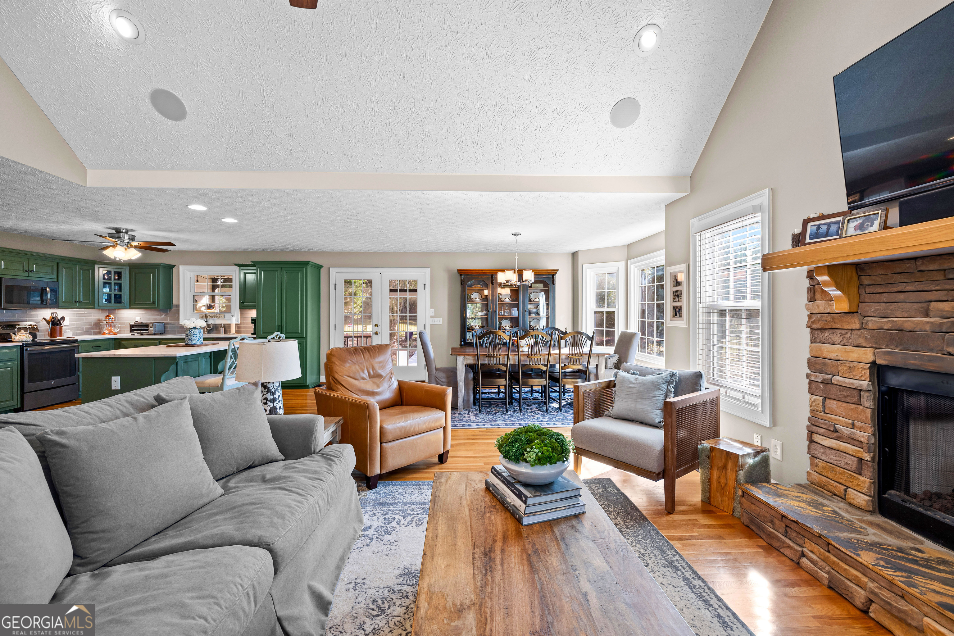 98 Gosdin Road